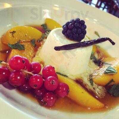 La Duchessa Italian Lounge