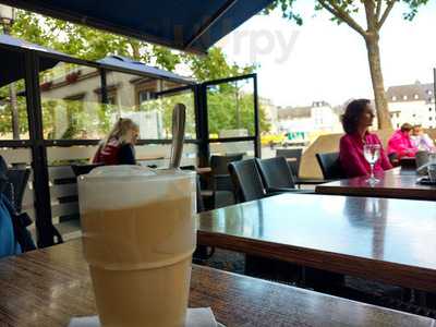 La Piazza Espresso Bar