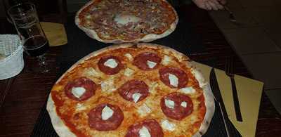 Restaurant Pizzeria Piperis