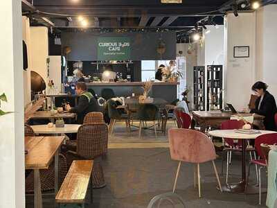 Curious Buds Cafe