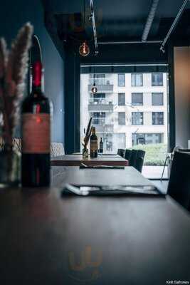 Origins Wine Bar & Taperia