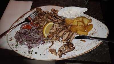 Frank's Food & Grill