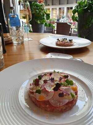 The Black Tie Bar & Bistro