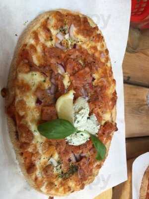 Taberna Gastrobar & Delicatessen