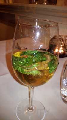 Restaurant In Den Gapenden Eter