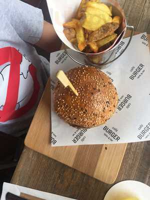 Café Burger