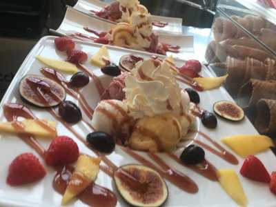 Het Zaanse Poff. & Pann.paleis