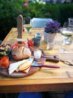 Wijnbar Zuster Margaux