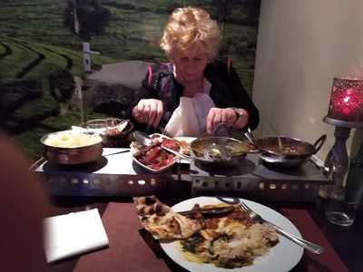 Moon Sky Indiaas Restaurant