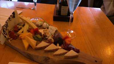 Nostra Lunch Winebar