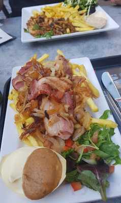 Snack En Broodjeshuis Jongman