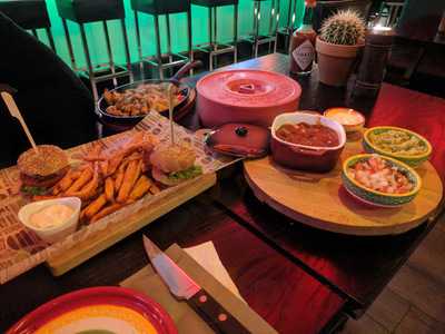 Bobs Burritos & Burgers