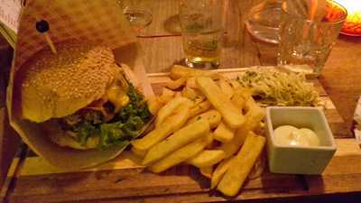 Pacific. Buzz, Beer & Bbq