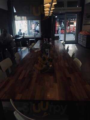 La Place Bakkerij-cafe