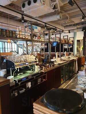 Stage - Kitchen & Café