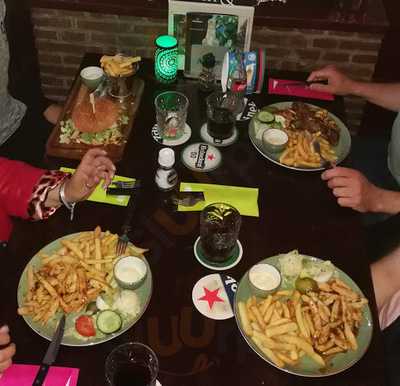 Wilhelminaboom Eetcafe