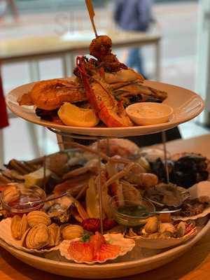 The Seafood Bar Ferdinand Bol
