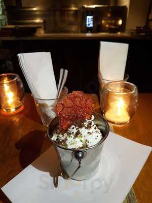 Firma Pickles Burgers & Wines Rotterdam