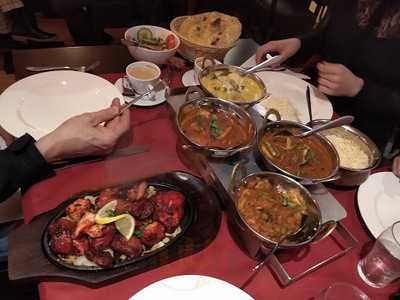 Everest Tandoori Restaurant