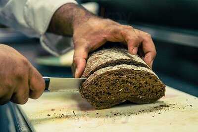 Karel’s Restaurant Grand-café