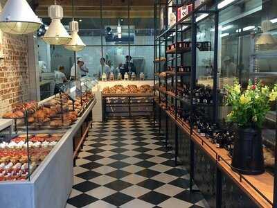 Broodje Van Eigen Deeg