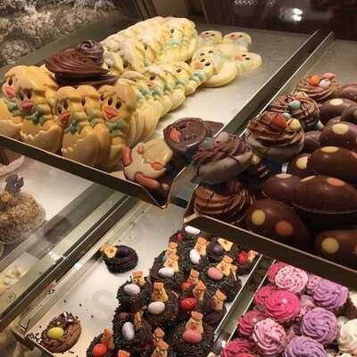 Banketbakkerij & Chocolaterie Th Blom