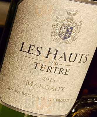 Bubbles & Wines Winebar And Champagnebar