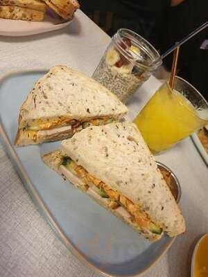 Breakfast In Rotterdam Hq