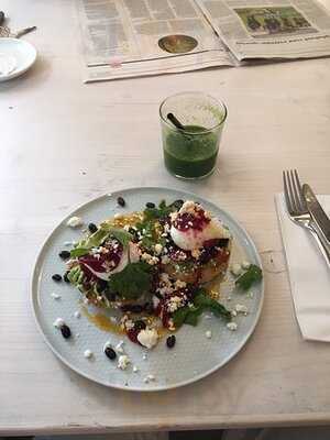 Vinnies At Haarlemmerstraat (city Center)