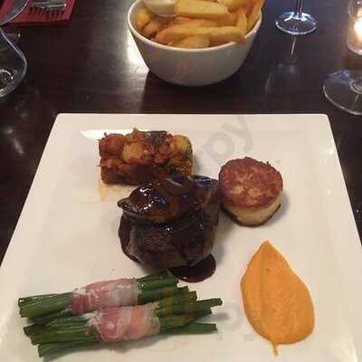 Le Canard Bar Bistrot à Vins