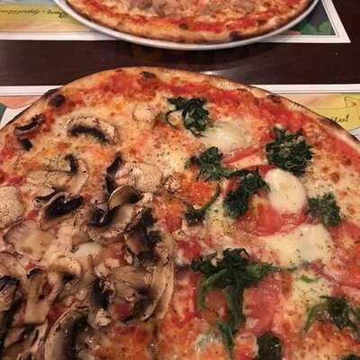 Pizzeria Napolitana