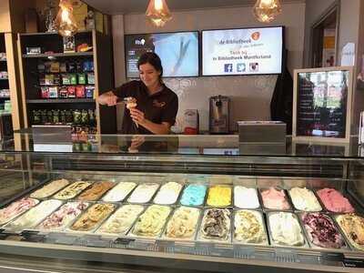 Ijssalon Pisa Presikhaaf