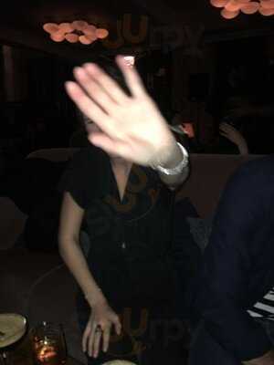 Lotti’s Café,  Bar & Grill