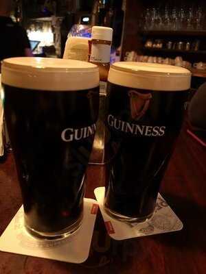 Molly Malone's Irish Pub