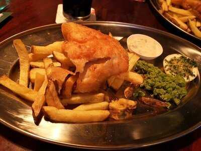 Molly Malone's Irish Pub