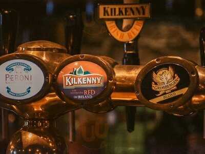 Molly Malone's Irish Pub