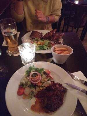 Stoop & Stoop Eetcafe