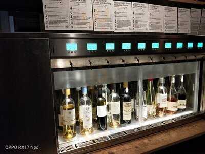 Wijn- En Eetbar Most