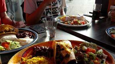 Chicoleo Mexican Restaurant