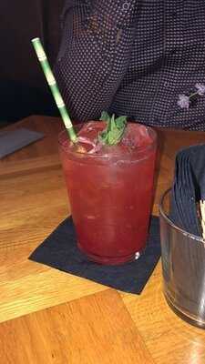 Brasserie Heerlijk Restaurant & Wijnbar