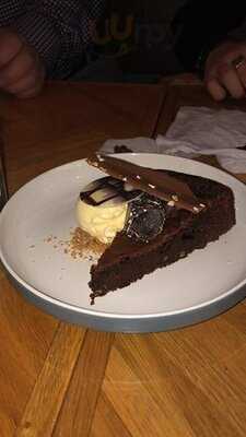 Brasserie Heerlijk Restaurant & Wijnbar