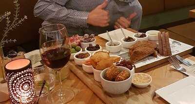 Brasserie Heerlijk Restaurant & Wijnbar