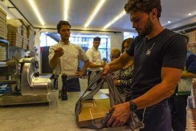 De Pizzabakkers Willemsparkweg