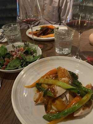 Wyers Bar & Restaurant