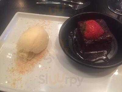 Queen's Restaurant Beatrix Theater