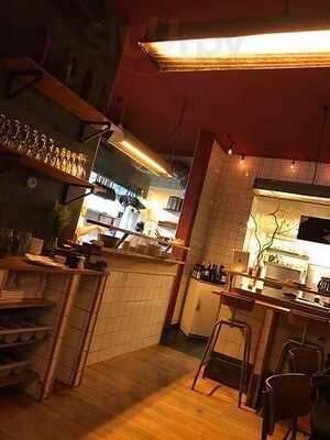 Cantinetta Wine & Pasta