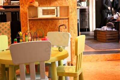 Eat Company - Urban Work Cafe