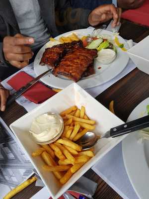 Zarautz Lunch & Diner Café