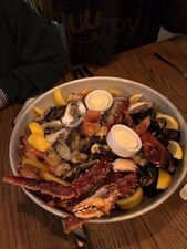 Salt Seafood Bar & Wines