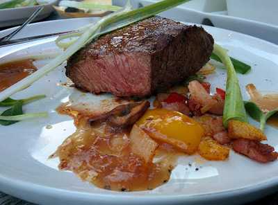 Pannenkoeken & Brasserie De Witte Hoeve